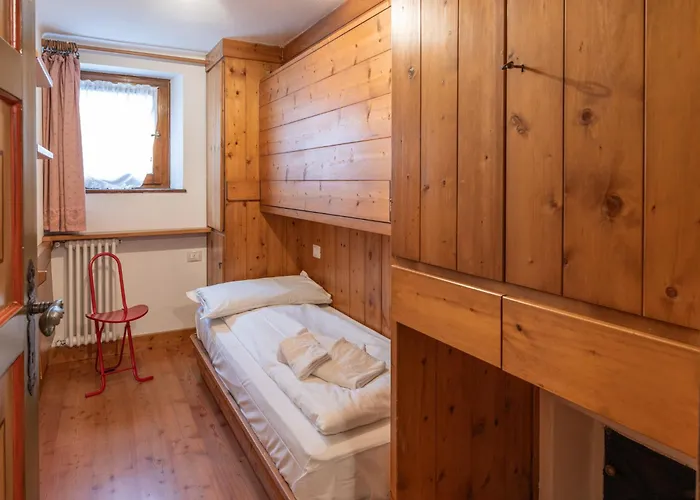 Casa La Montanina, A Due Passi Dal Centro Di Cortina 公寓 科尔蒂纳丹佩佐